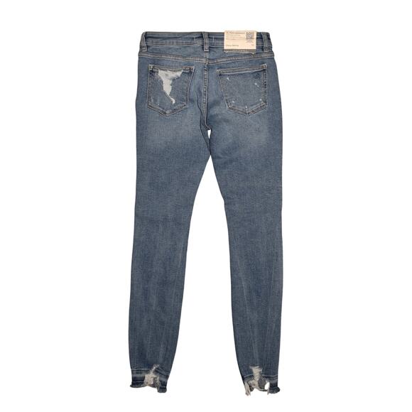 DL1961 NEW $69 DL Performance Distressed Chloe Skinny Jean Raw Hem Girl's 12‎ - Picture 2 of 4